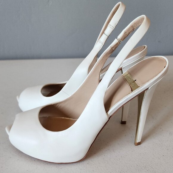 Marciano Platform Pumps "EUC" - Picture 4 of 16